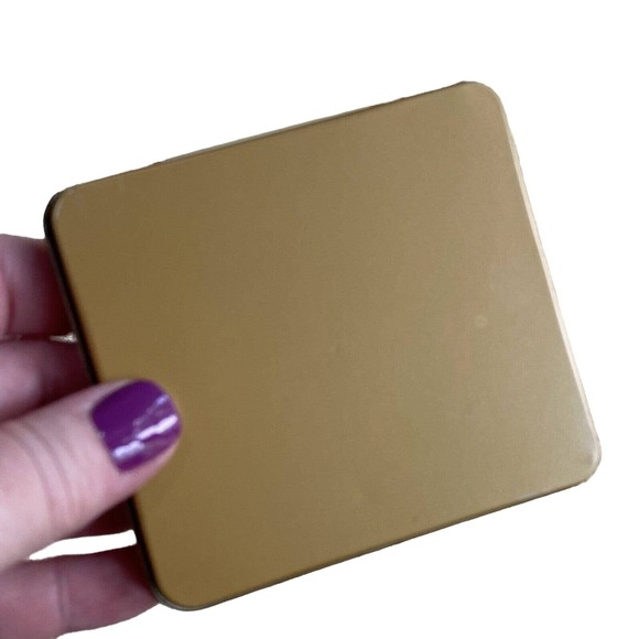 Vintage Hinged Lid Tin Made in England Musical Couple Candy Mints Cigarettes Box - Picture 2 of 6